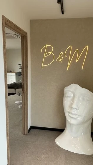 Greffe de cheveux à Charleroi en Belgique